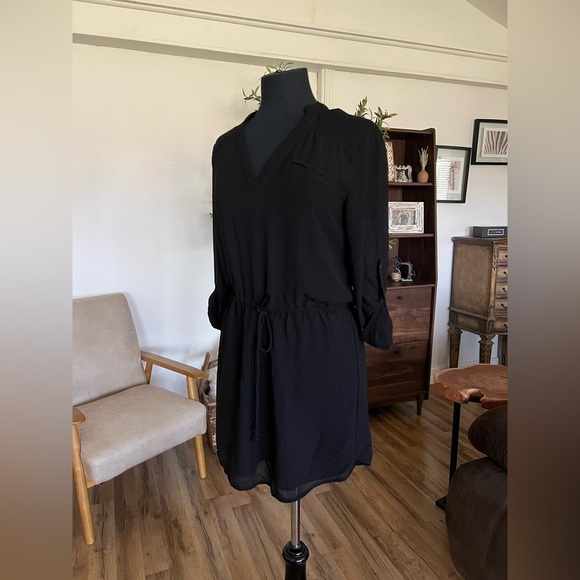 A'GACI A'GACI BLACK DRESS.
Size medium - Picture 3 of 8